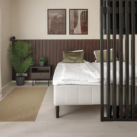 Calm Design With Balcony & Parking アパート *